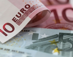 Loon gaat per 1 januari met 91 euro omhoog voor de modale werknemer